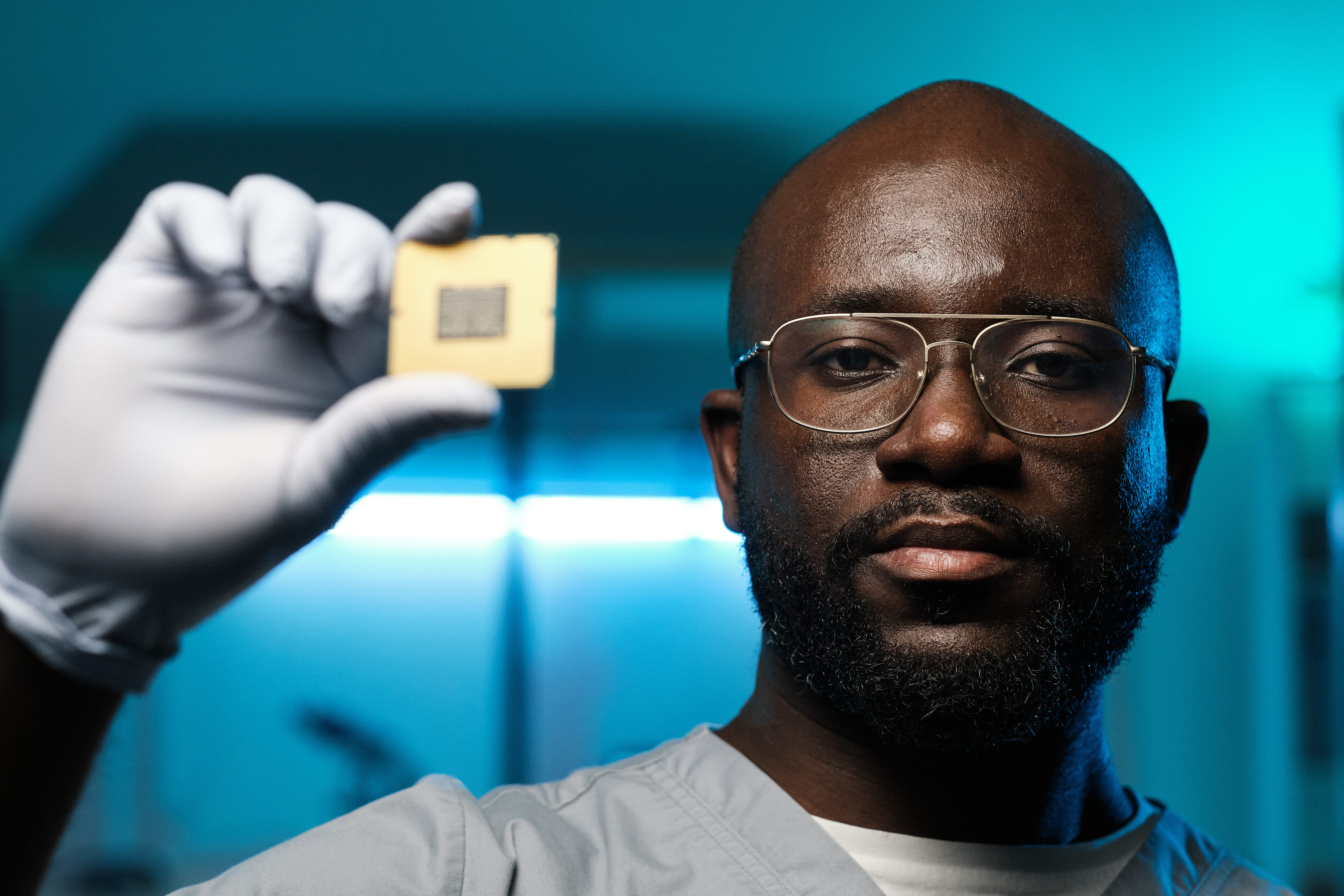 young-serious-man-of-african-ethnicity-holding-mic